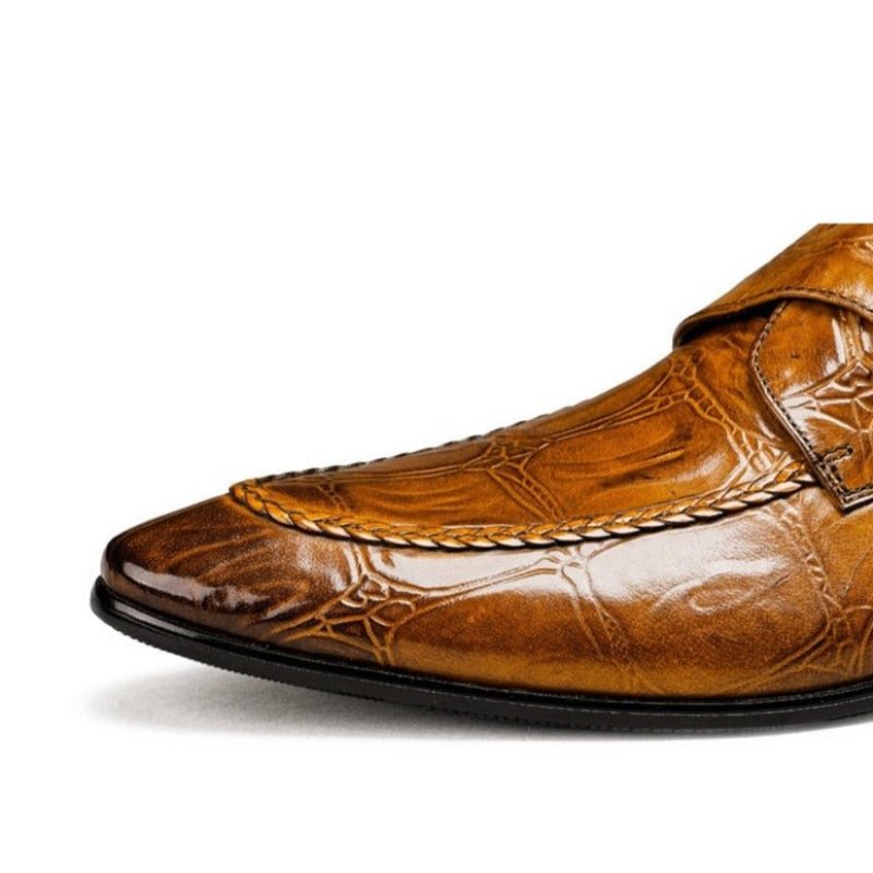 Pánska Spoločenská Obuv Exotic Pointed Toe Slip-on Brogues - Káva