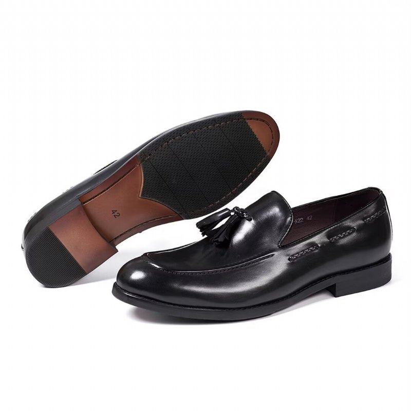 Pánska Spoločenská Obuv Sofistikované Allure Leather Slip-on - Čierna