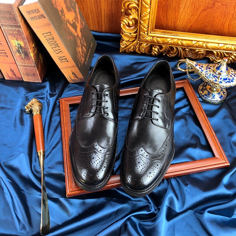 Pánska Spoločenská Obuv Wingtip Luxury Exotic Pointed Toe Oxford Brogues - Čierna