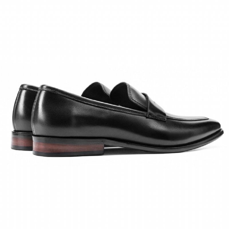 Pánske Mokasíny Exotic Pointed Toe Brogue - Čierna