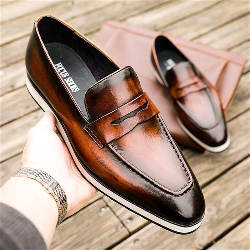 Pánske Mokasíny Exotic Pointed Toe Slip-on Brogues - Káva