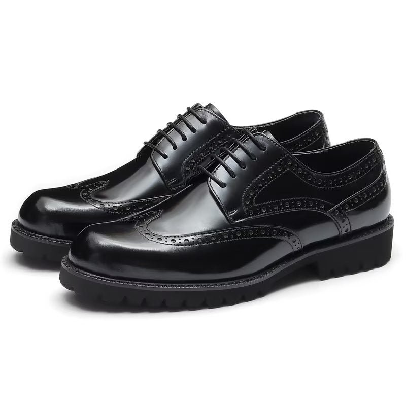 Pánske Spoločenské Topánky Embossovaná Elegance Brogue - Čierna